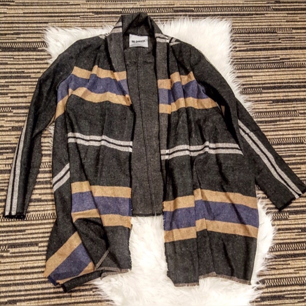💕BB DAKOTA💕 Blanket Jacket